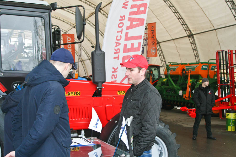 MTZ Lider a prezentat la Moldagrotech Spring tractoare din Belarus