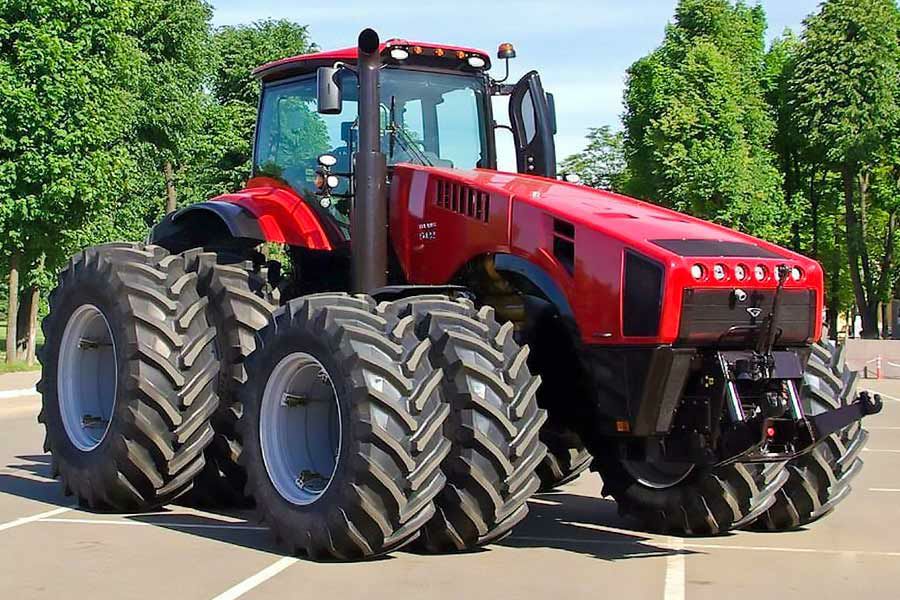 MTZ se pregătește să lanseze un tractor cu o putere de 500 de cai